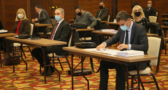 Ni danas nisu potpisani ugovori o preuzimanju i dostavi vakcina protiv covid u FBiH